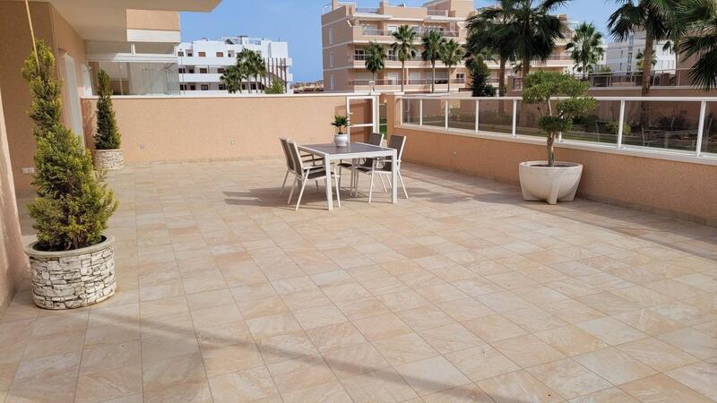 3 slaapkamer Appartement Te koop