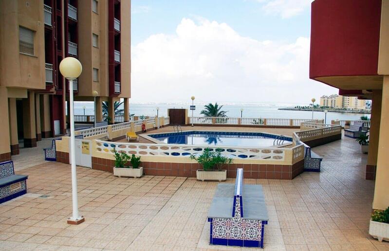 квартира продается в La Manga del Mar Menor, Murcia