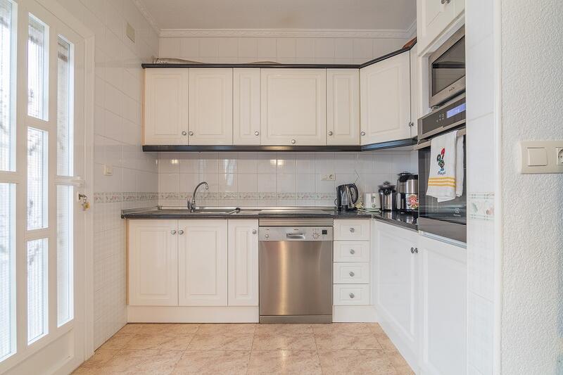 4 slaapkamer Landhuis Te koop