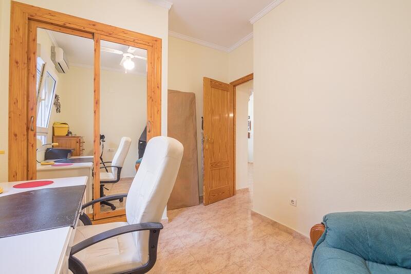 4 slaapkamer Landhuis Te koop