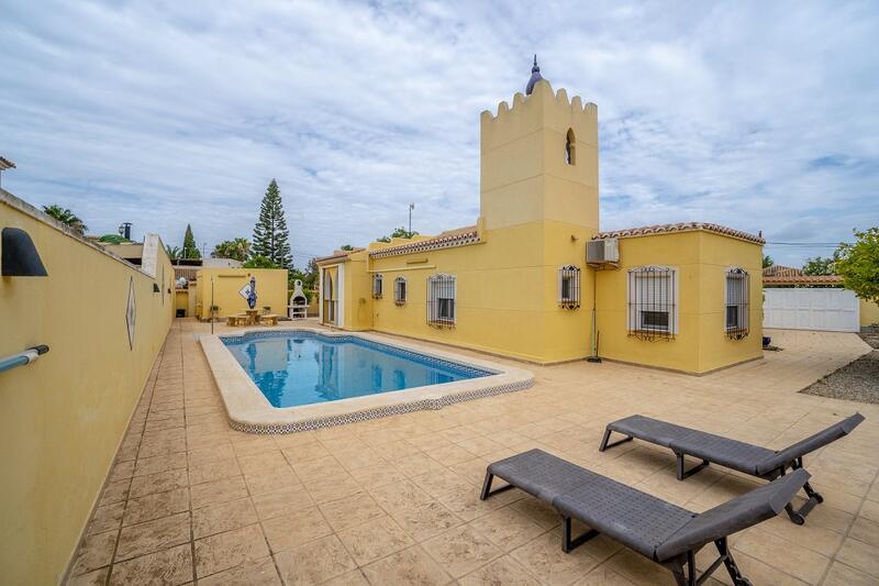 3 Cuarto Casa de Campo en venta