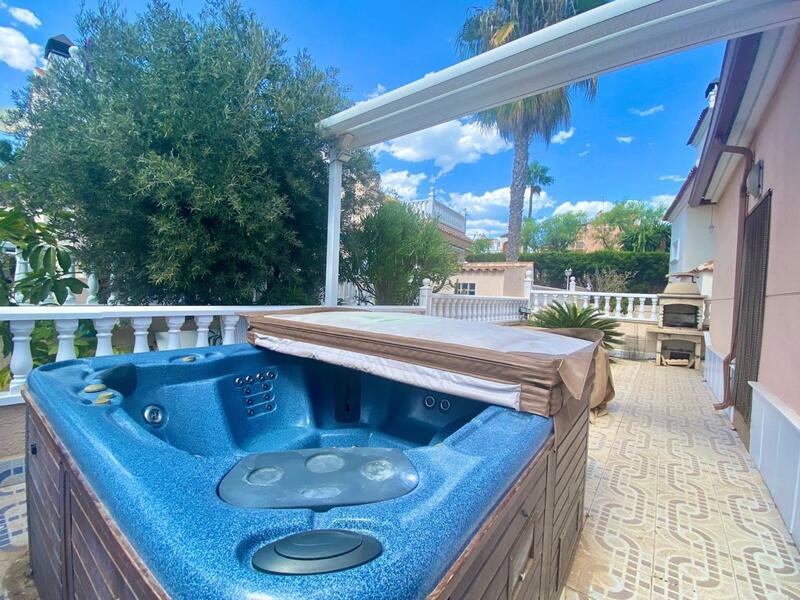 3 Cuarto Casa de Campo en venta