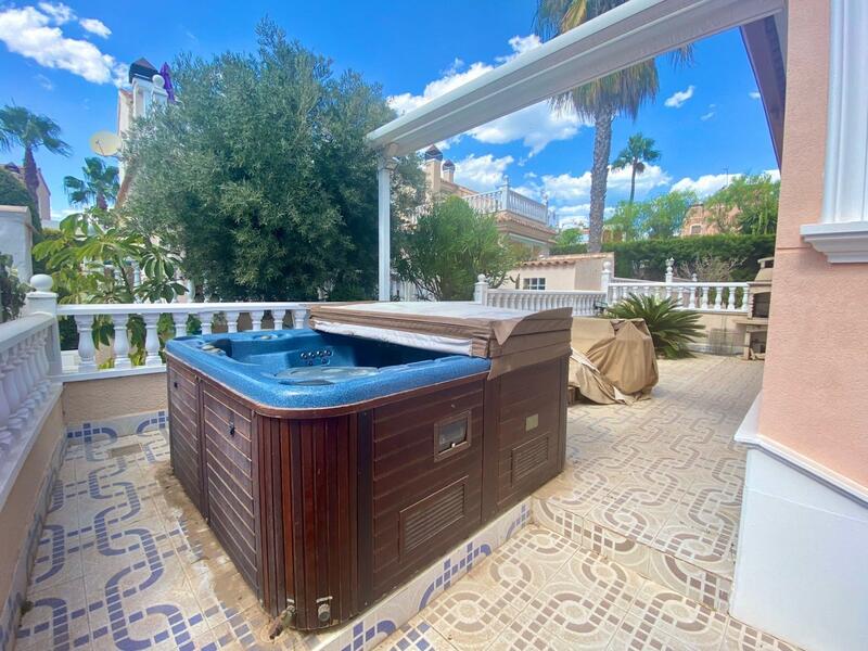 3 Cuarto Casa de Campo en venta