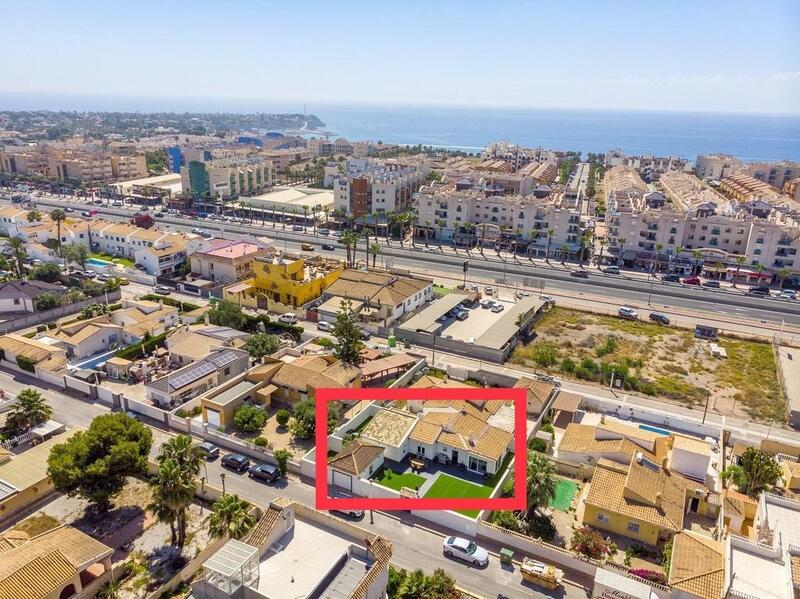 вилла продается в Orihuela Costa, Alicante