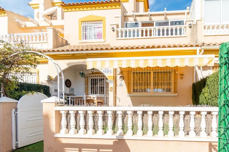 Duplex til salg i Orihuela Costa, Alicante