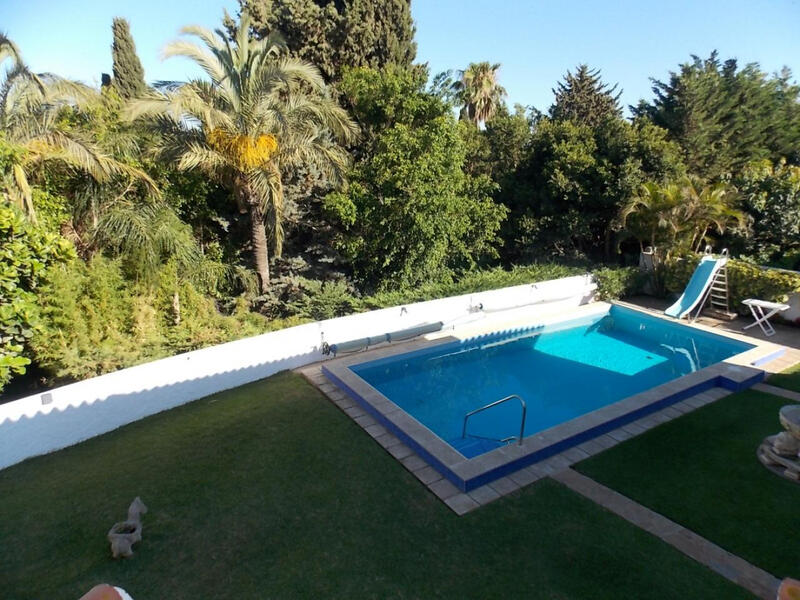 5 bedroom Villa for sale