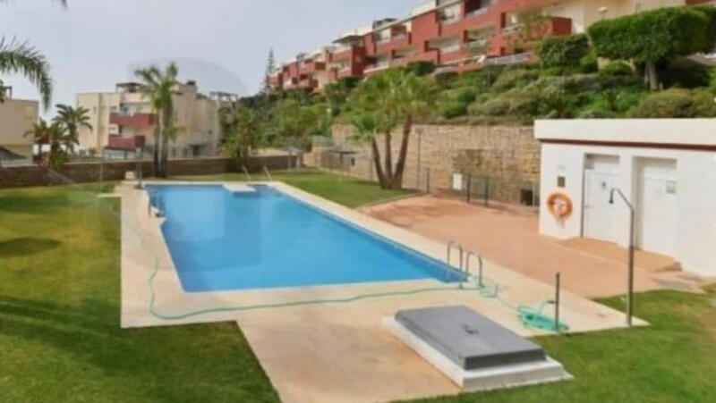 Apartment for sale in Benalmadena, Málaga