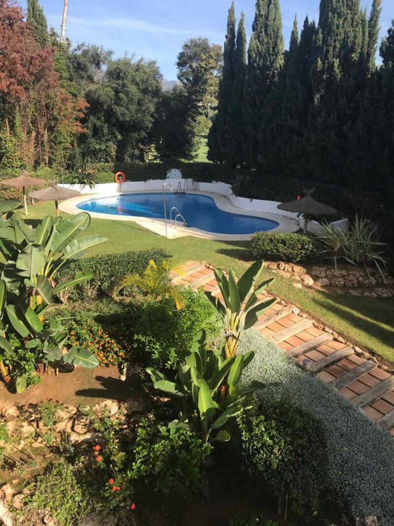 Apartment for sale in Marbella, Málaga