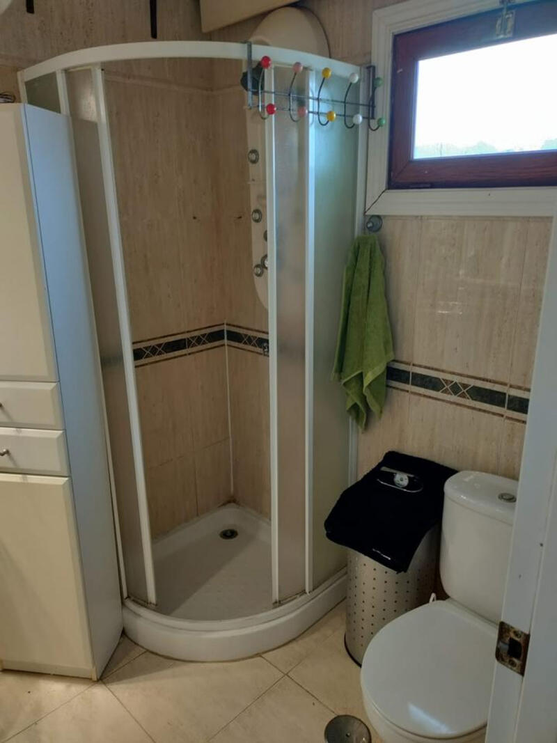 2 slaapkamer Appartement Te koop