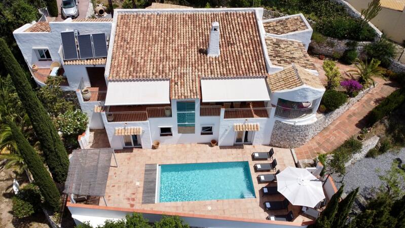 4 Cuarto Villa en venta