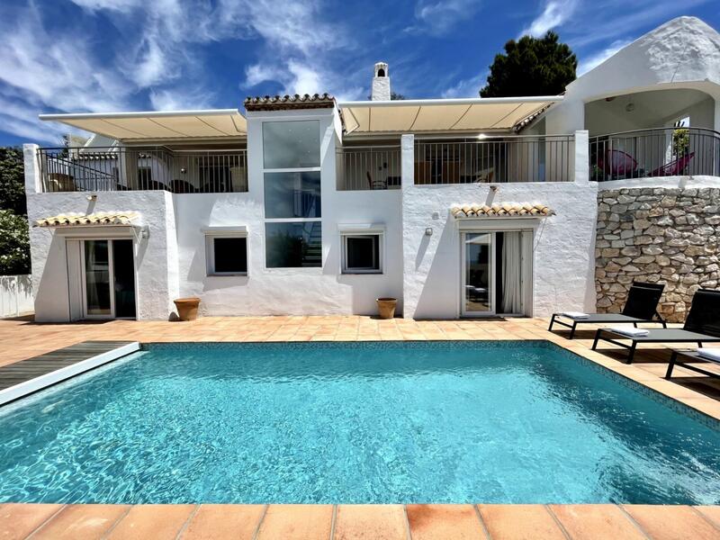 4 bedroom Villa for sale