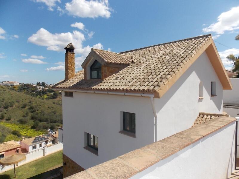 Villa zu verkaufen in Mijas, Málaga