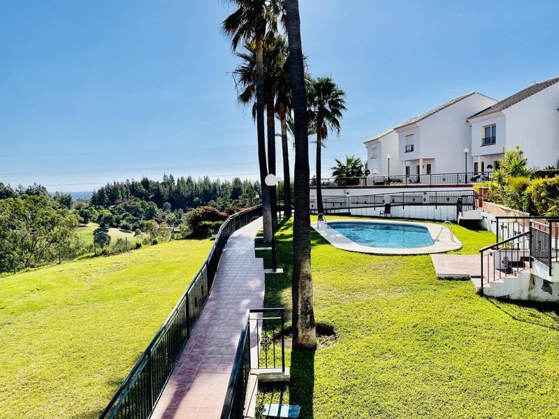 Duplex for sale in Mijas, Málaga