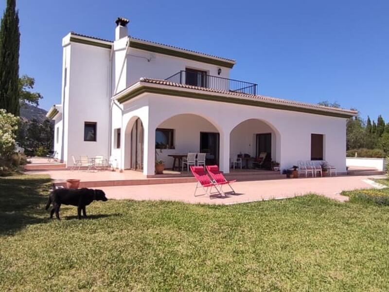3 bedroom Villa for sale
