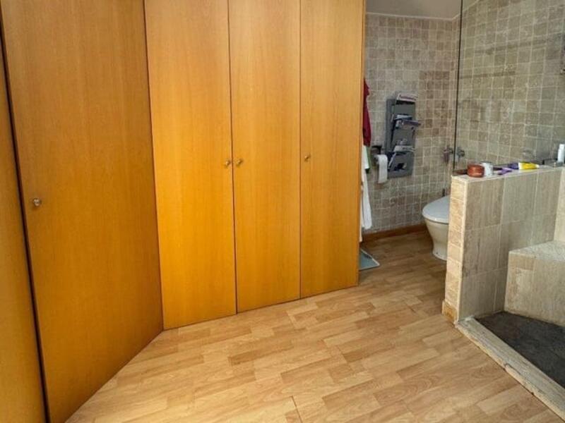 2 bedroom Commercial Property for sale
