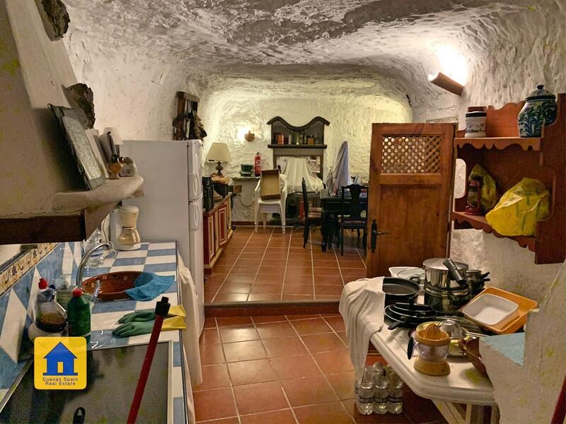 4 soverom Grottehuset til salgs