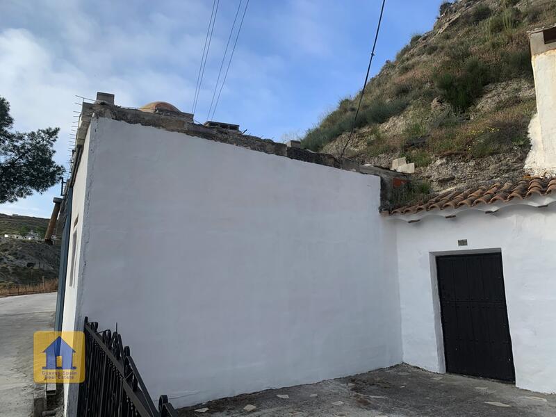 4 Cuarto Casa Cueva en venta