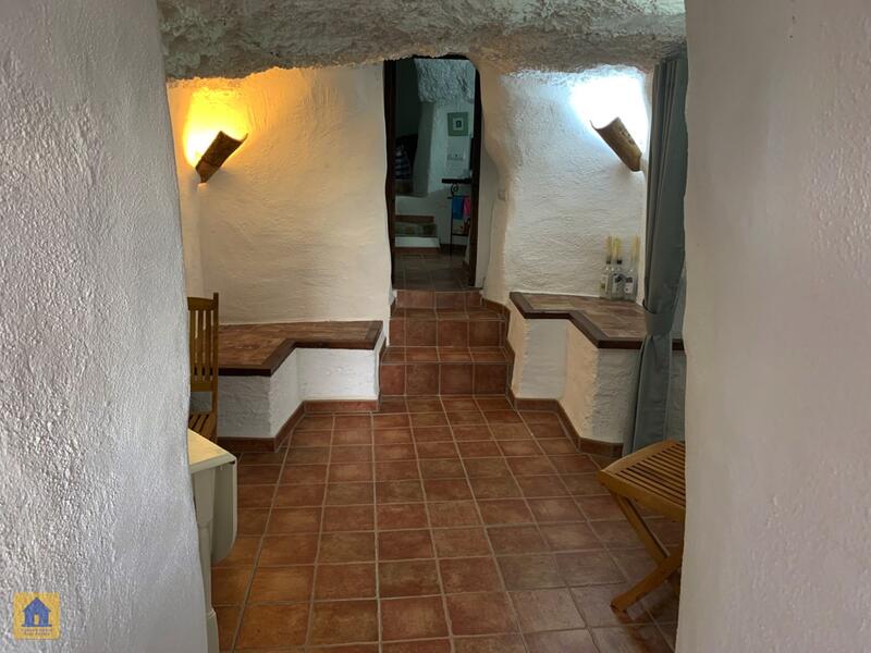 4 chambre Maison Troglodyte à vendre