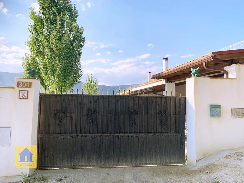 4 chambre Maison Troglodyte à vendre