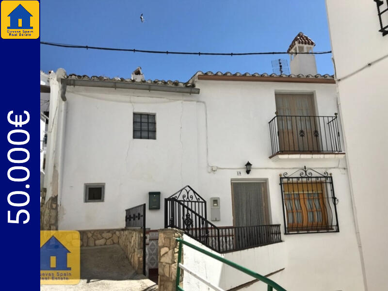 Country House for sale in Castril de la Peña, Granada