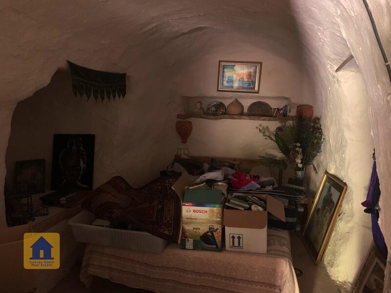 3 bedroom Cave House for sale