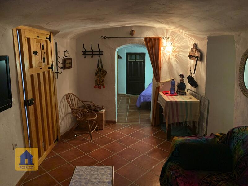 3 bedroom Cave House for sale