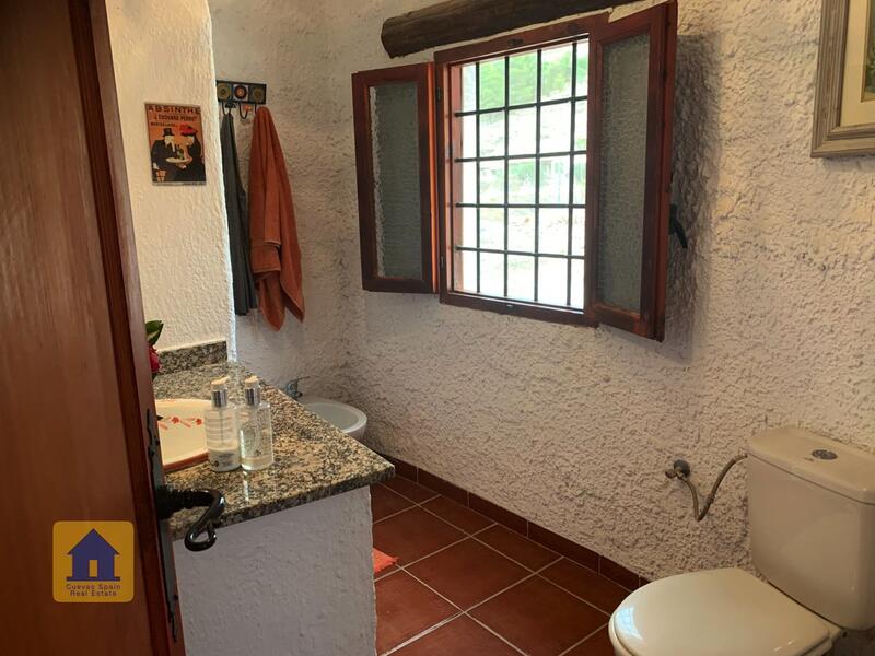 4 Cuarto Casa Cueva en venta