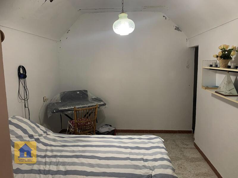 3 Cuarto Casa Cueva en venta