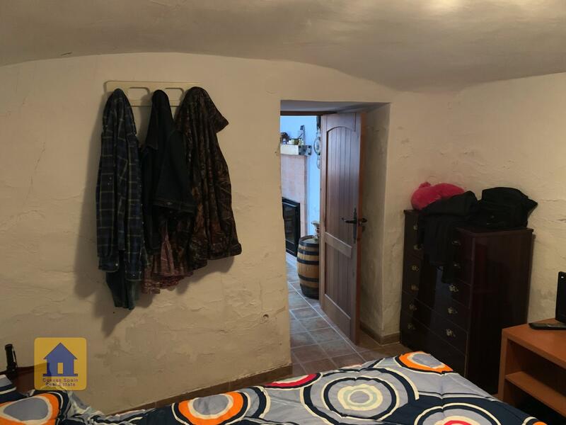 4 chambre Maison Troglodyte à vendre