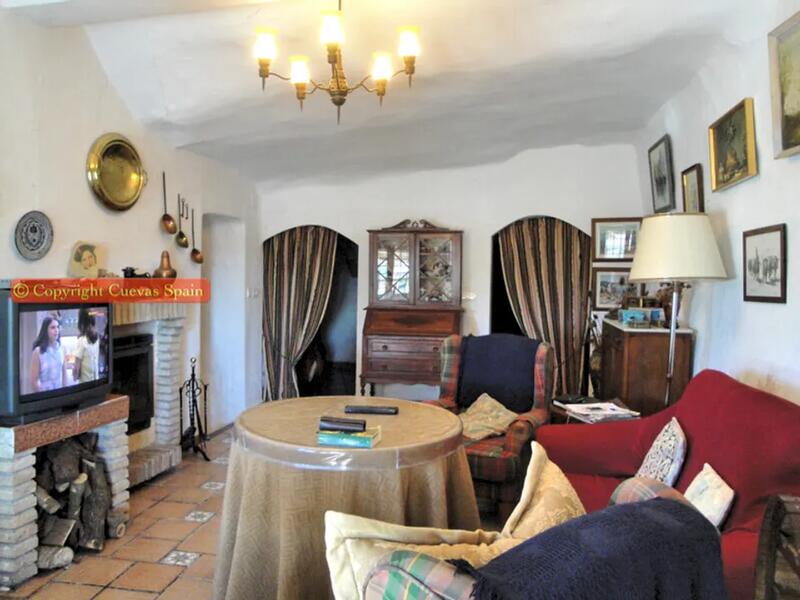 6 bedroom Cave House for sale