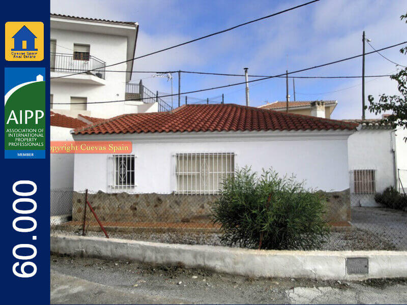 Дом в пещере продается в Castillejar, Granada