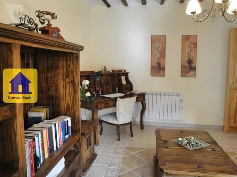 4 chambre Local Commercial à vendre