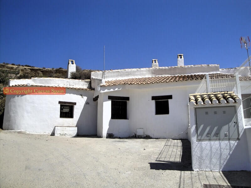2 Cuarto Casa Cueva en venta