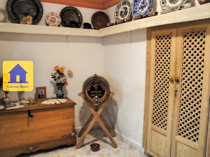 3 chambre Maison Troglodyte à vendre