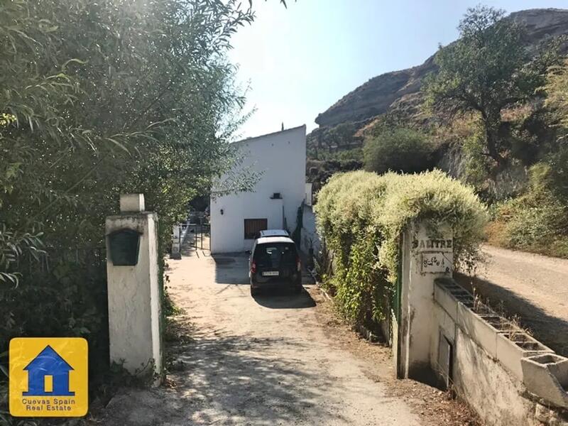 6 Cuarto Casa de Campo en venta