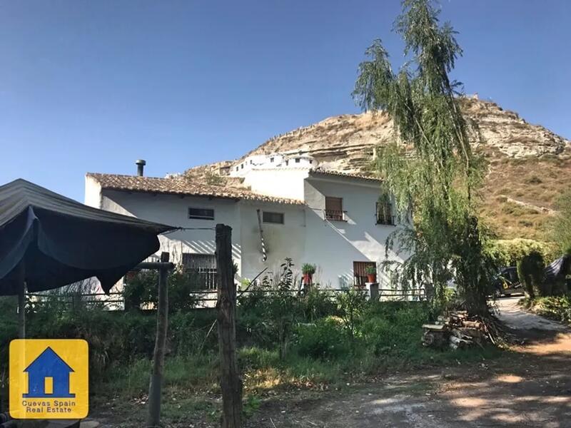 6 Cuarto Casa de Campo en venta