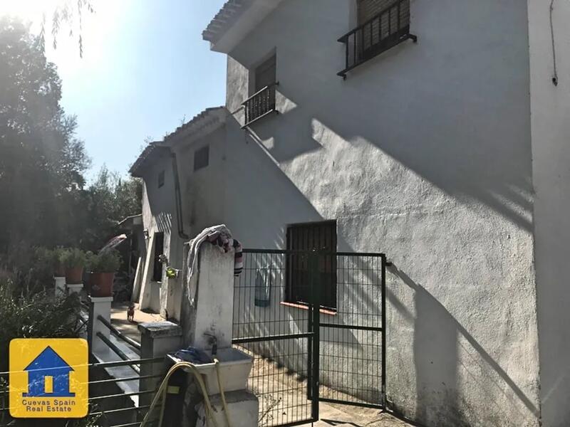 6 Cuarto Casa de Campo en venta