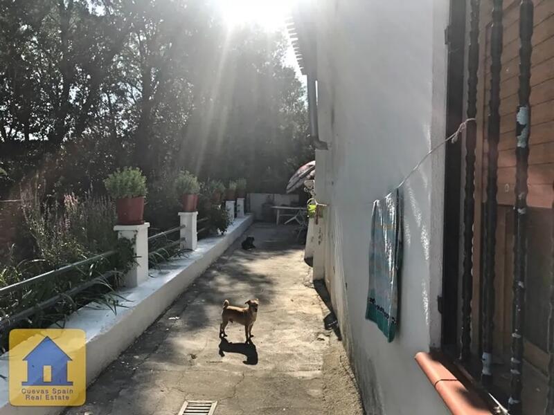 6 Cuarto Casa de Campo en venta