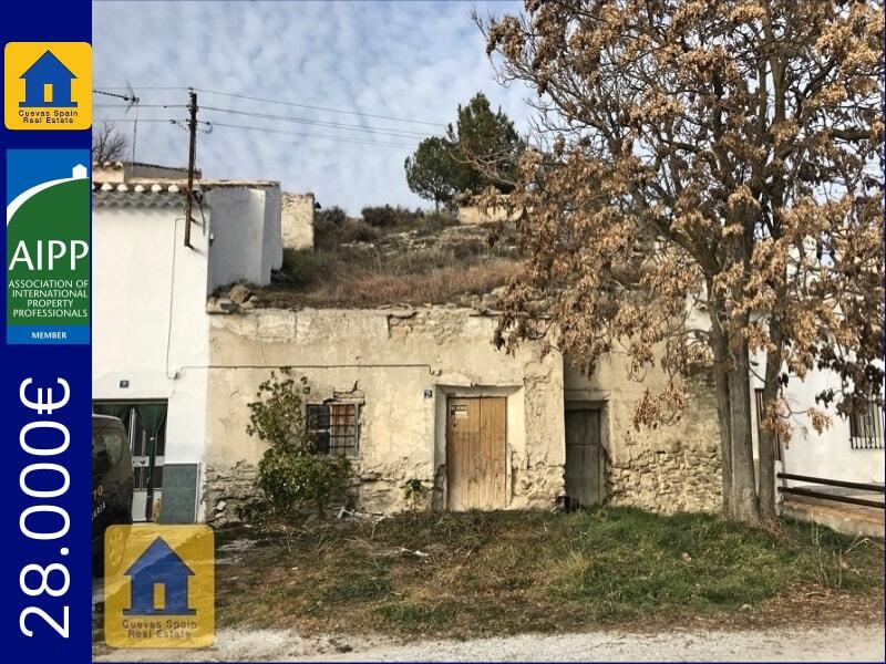 Cave House for sale in La Alqueria, Granada