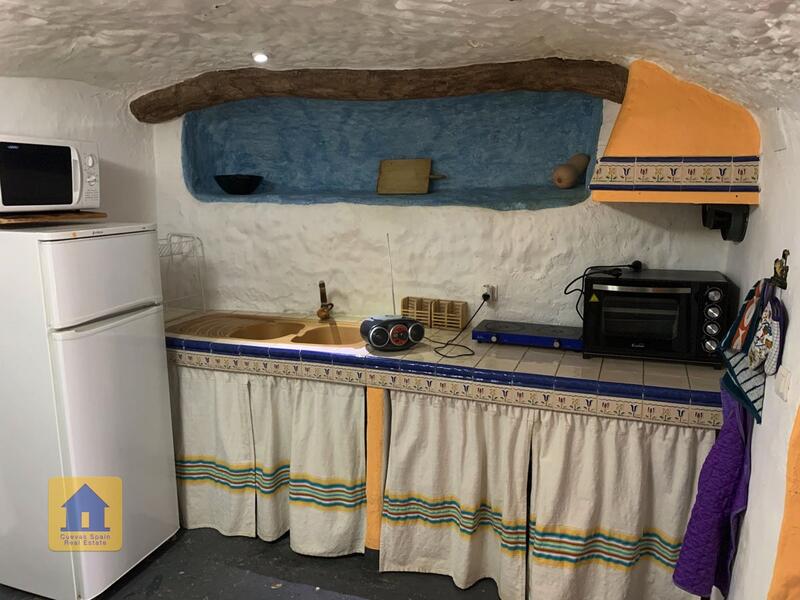 3 bedroom Cave House for sale