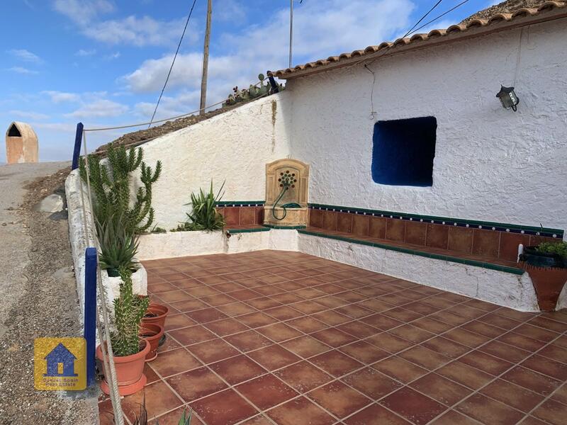 3 bedroom Cave House for sale