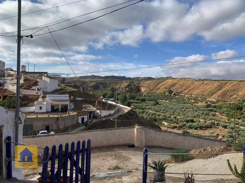 3 bedroom Cave House for sale