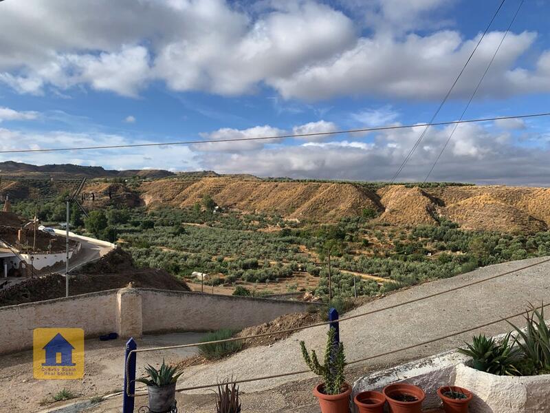 3 bedroom Cave House for sale