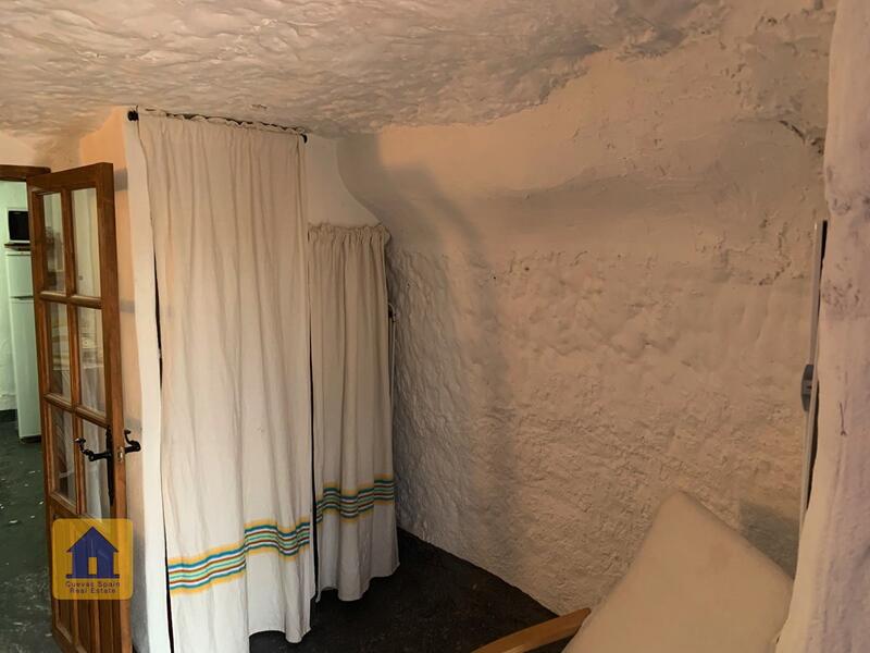 3 bedroom Cave House for sale