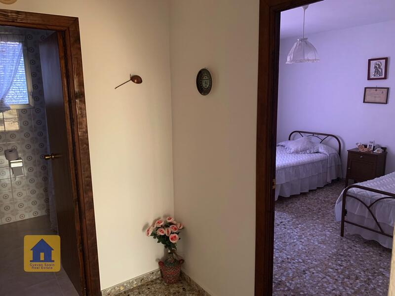 4 bedroom Country House for sale