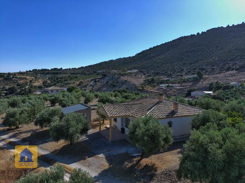 3 bedroom Country House for sale