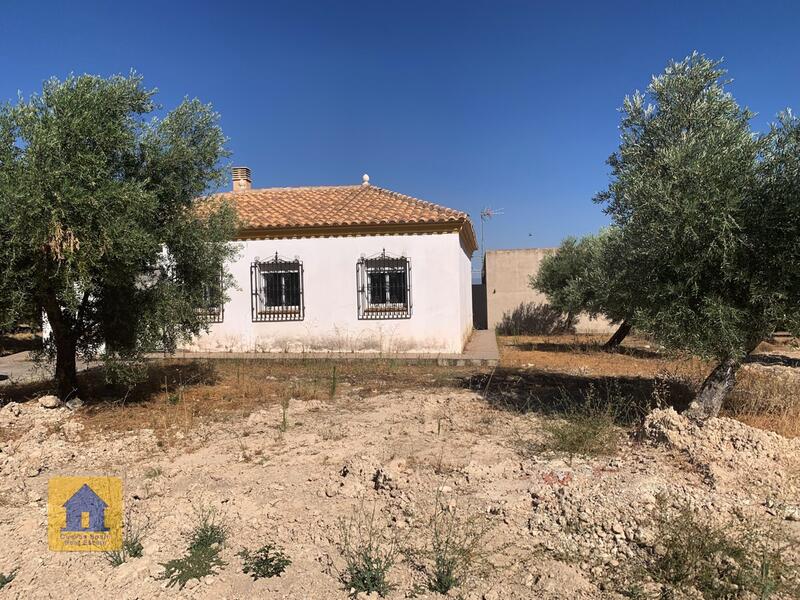 3 bedroom Country House for sale