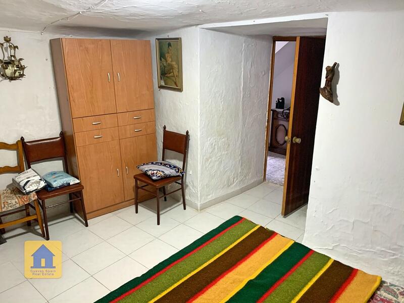 7 bedroom Cave House for sale