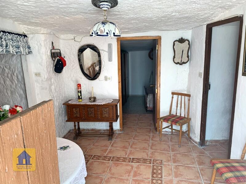 6 chambre Maison Troglodyte à vendre