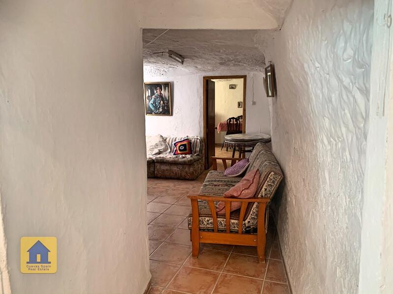 6 chambre Maison Troglodyte à vendre
